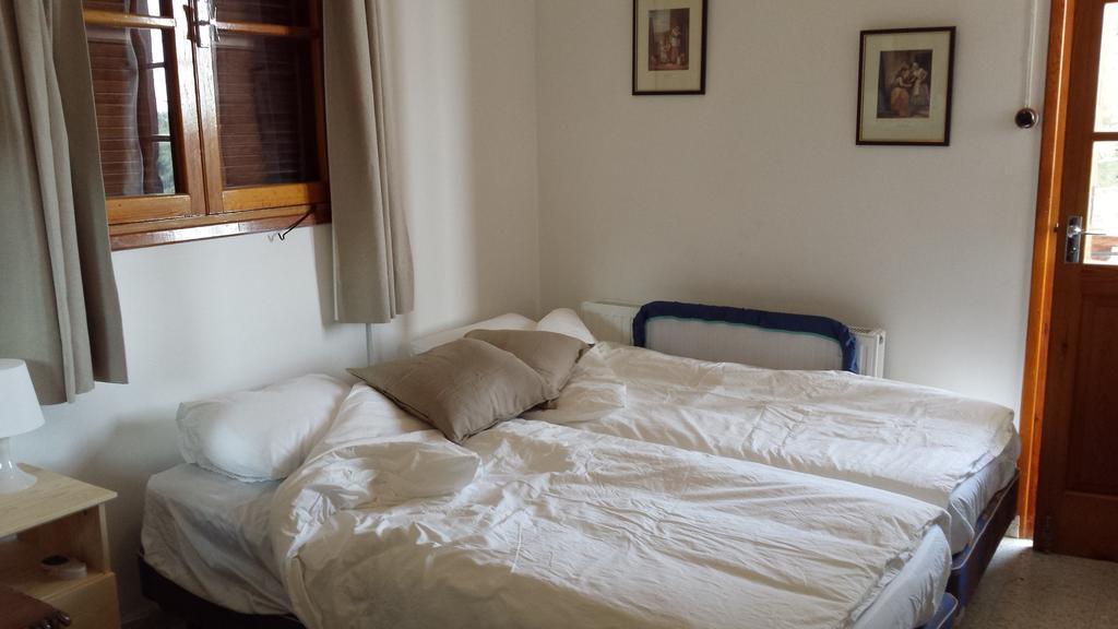 Villa In Moniatis Chambre photo